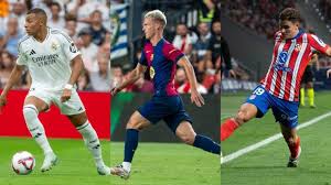 午间小憇时刻！贝林厄姆的“营销女友”，社媒发布最新性感美照.